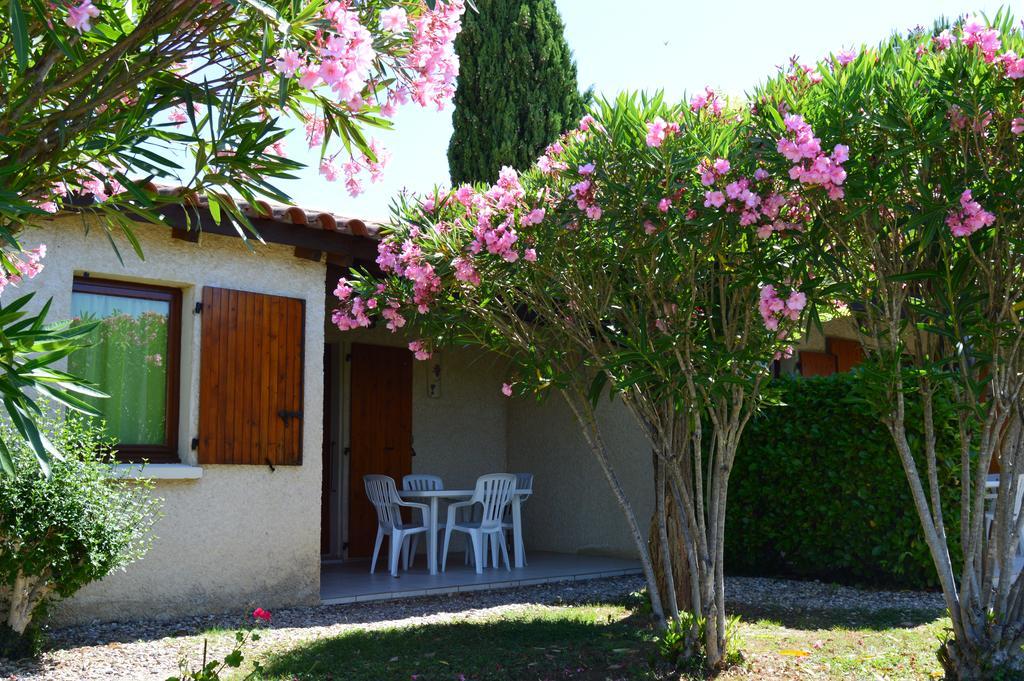 فندق Espace Loisirs Saint-Martin-dʼArdèche المظهر الخارجي الصورة